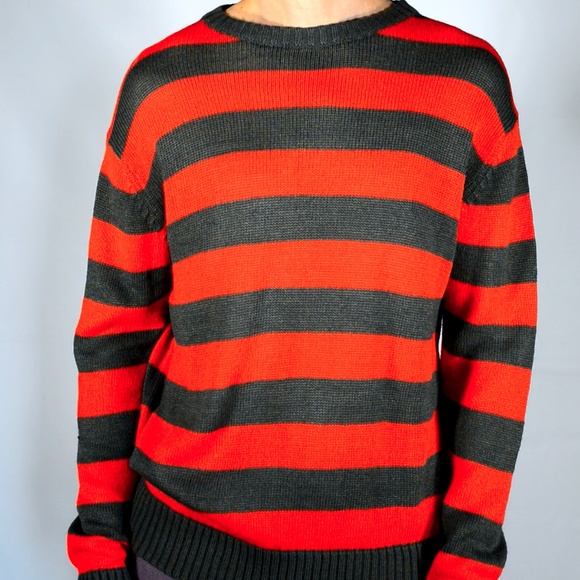 Sweaters - Vintage Freddy Cobain Sweater